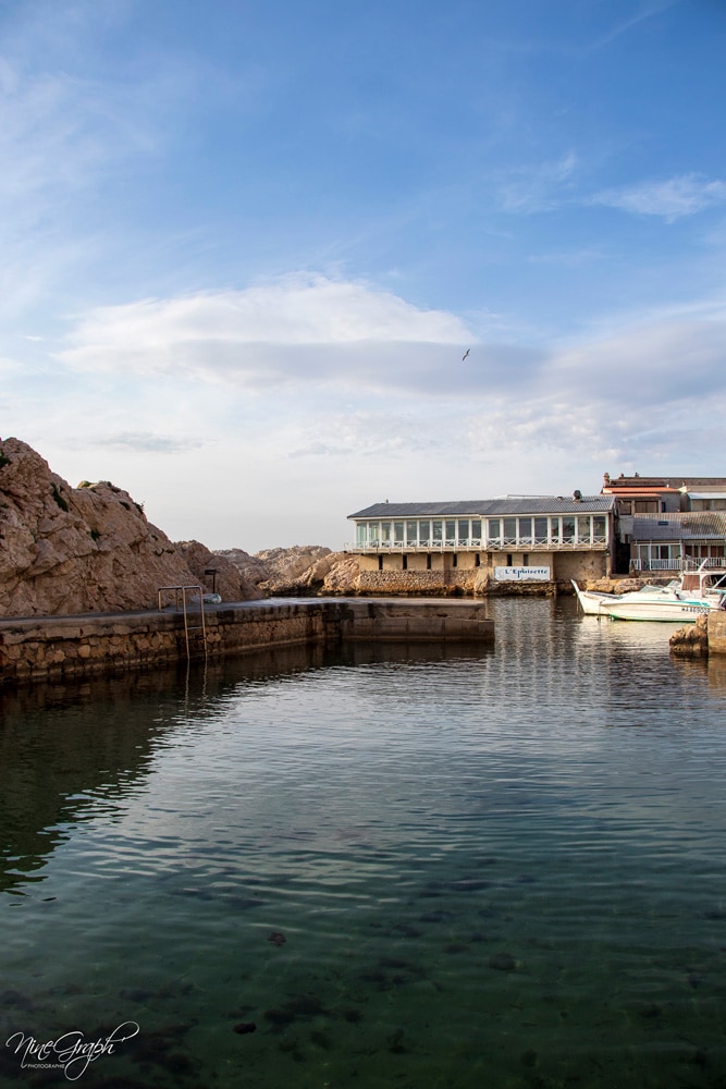 La piscine naturelle du Vallon des Auffes à Marseille